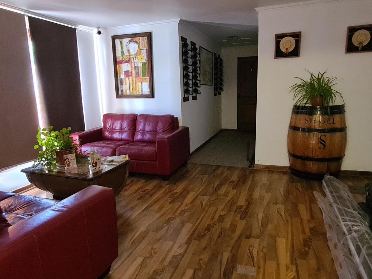 Tierra Y Vino Al Lado Del Casino Y Museo Tu Mejor Opcion Hotel Санта Крус Екстериор снимка